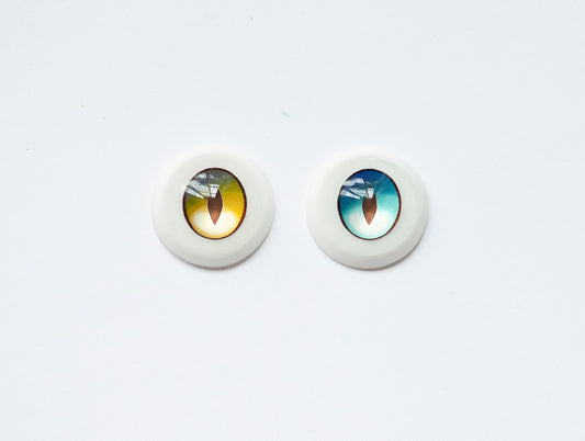 Cat Eyes for Dolls Metallic Effect 5 Colors
