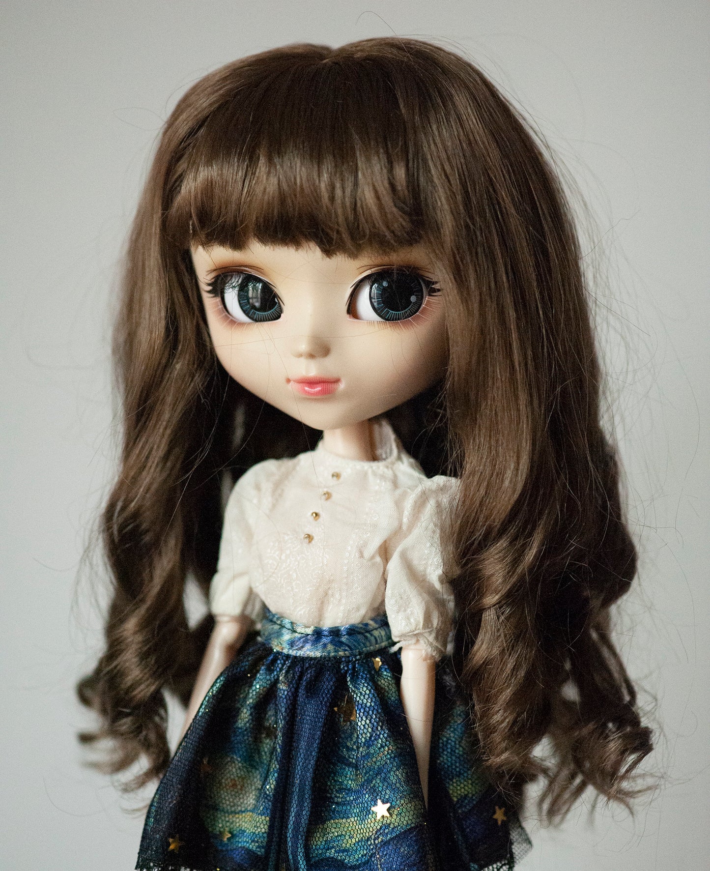 9-10" Artificial Fiber Doll Wig Long Classic Roller Curly