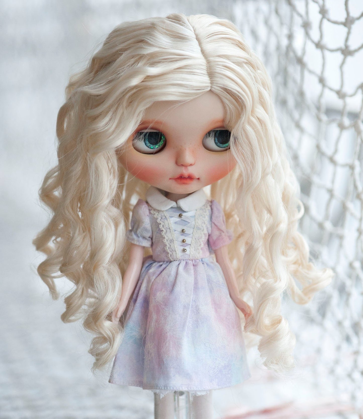 10-11" Blythe Wig Long Tight Tousled Curls