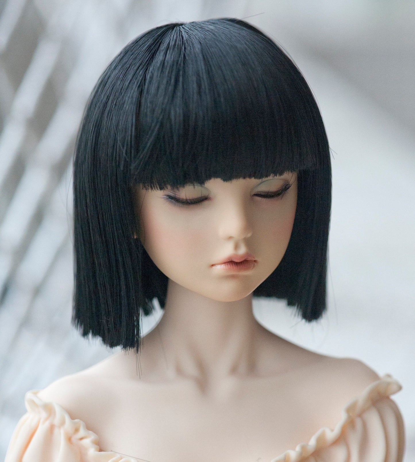 Heat Resistant Fiber BJD Doll Wig Short Cutting Straight Black/White