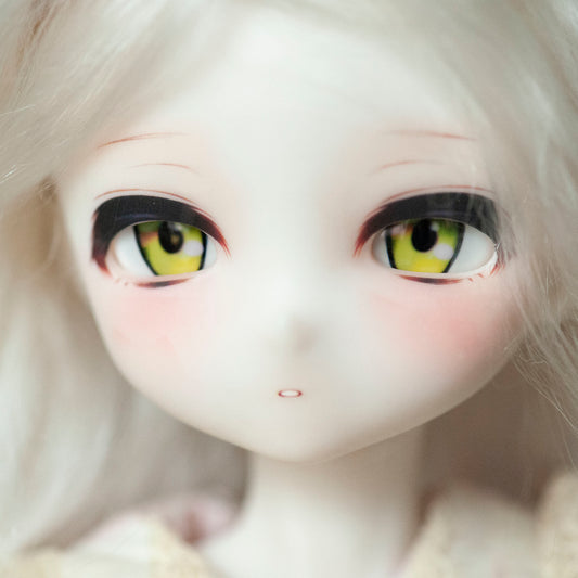Nicole Doll Eyes