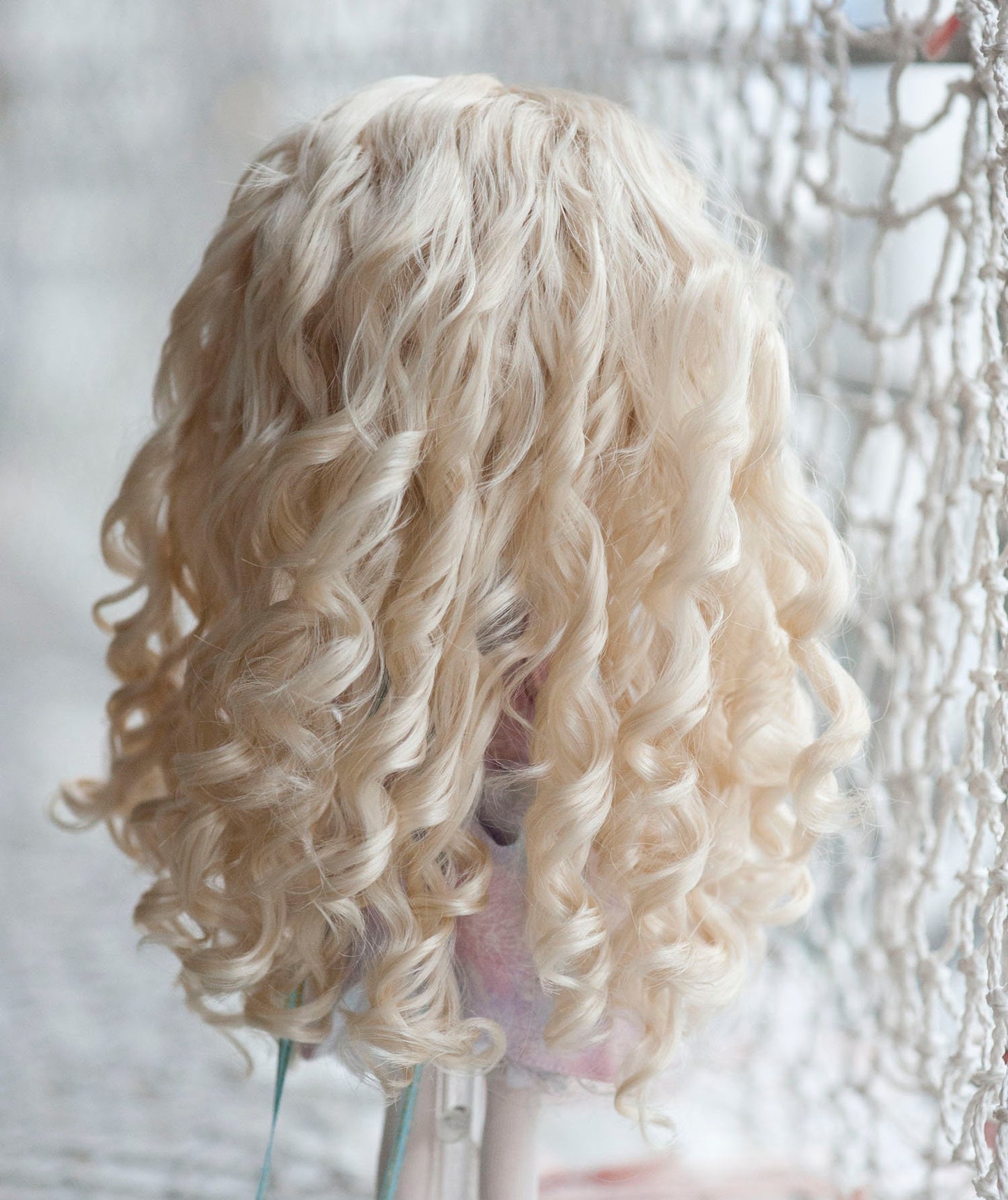 10-11" Blythe Wig Long Tight Tousled Curls